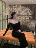 Big Show Back Black Brooch Knitted Dress High-End Famous Temperament Pure Shoulder Dress Dress