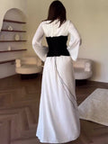 Autumn New Black And White Splicing Famous Design Feel Waist Thin Dress Dress Dress Dress Dress Dress Woman