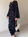 2024 Spring New V-Neck Temperament Bubble Sleeves To Close The Waist And Crushed Flowers Gentle Wind Dress Woman
