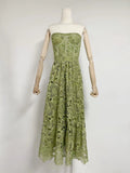 Summer New Fashion Sexy Breast-Stairs Embroidery Embroidery Hollow Dress Woman