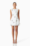 2025 New Australian Niche Round-Neckless Hand Nail Flower Three-Dimensional Short Dress Woman