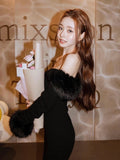 Zhiya With The Same Sexual Passion Shoulder Hair Collar Slim Thin Knit Long-Sleeved Ass Dress Woman