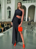 Goddess Wind Bag Hip Skirt Women's Dress 2025 New Slant Shoulder Shoulder Hollow Elastic Body Dress