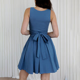2025 New Solid Color Sleeveless Tie With Hip Repair Dress