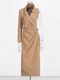 Elegant Commuter Wind Dress 2025 Summer New V Collar Kinesy Three-Dimensional Decorative One-Sleeve Dress Woman