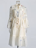 Temperament Elegant Style Dress 2025 Summer New Embroidery Printing V-Neck Lantern Sleeve Tied Dress Dress Woman