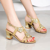 2024 New Fashion Water Drill Flat-Soled Sandals Female Fairy Wind Simia Crystal Beach Shoes Wear High Quality Shoes