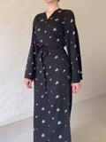 2024 Spring New V-Neck Temperament Bubble Sleeves To Close The Waist And Crushed Flowers Gentle Wind Dress Woman