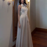 Fashion Temperament In The Fall Of 2024, The Back Of The Solid Color Dress