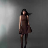 2025 Irregular Neckpei Design Peng Peng Dress Symmetrical Folds In Spring And Summer